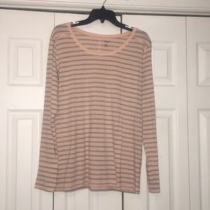 Peach/gray long sleeve shirt